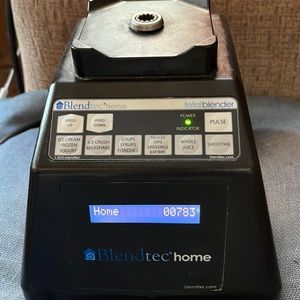 COPY - Blendtec blender base, no jar